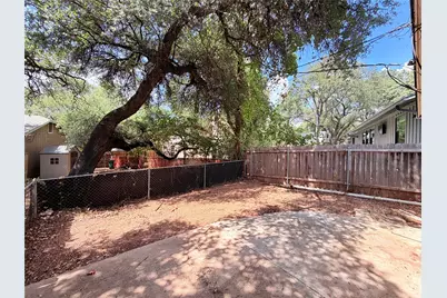 12102 Arrowwood Drive #B, Austin, TX 78727 - Photo 29