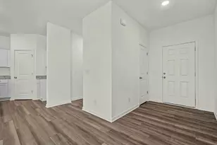 503 Stonebrook Dr, Hutto, TX 78634 - Photo 3