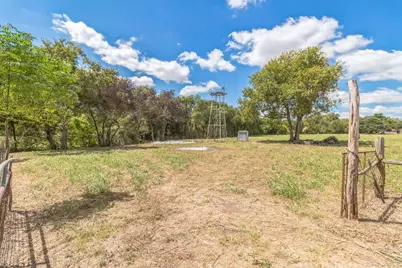 1900 County Road 330, Granger, TX 76530 - Photo 29