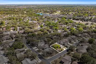 103 Harness Ln, Georgetown, TX 78633 - Photo 37
