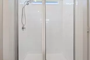 117 Big Sandy Creek Dr, Hutto, TX 78634 - Photo 17