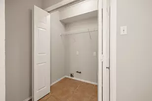 2560 Vernell Way, Round Rock, TX 78664 - Photo 19