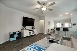 104 Dunlin Ln, Leander, TX 78641 - Photo 3