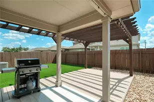 104 Dunlin Ln, Leander, TX 78641 - Photo 11