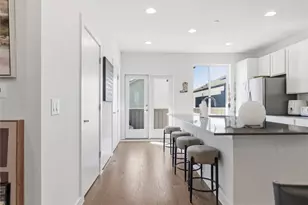 814 N Bluff Dr, Austin, TX 78745 - Photo 17