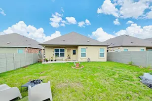 208 Wolf Springs Rd, Georgetown, TX 78628 - Photo 25