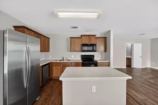 13205 Vizquel Loop, Del Valle, TX 78617 - Photo 21