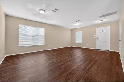 13205 Vizquel Loop, Del Valle, TX 78617 - Photo 11