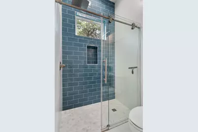 4712 Reyes Street #1, Austin, TX 78721 - Photo 19