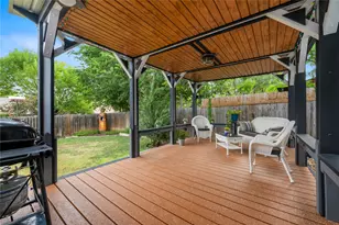 3908 Rolling Hill, Round Rock, TX 78681 - Photo 1