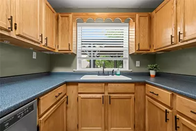 3908 Rolling Hill, Round Rock, TX 78681 - Photo 9