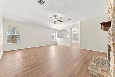 135 Lear Avenue, Buda, TX 78610 - Photo 5