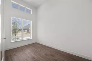 123 Plumbago Loop, Bastrop, TX 78602 - Photo 5