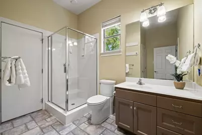 5 Tiburon Court, The Hills, TX 78738 - Photo 21