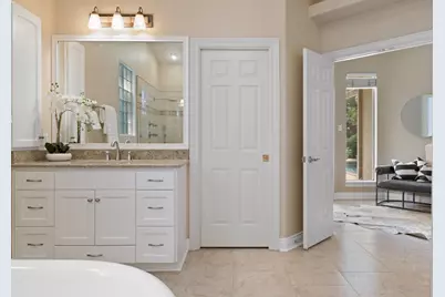 5 Tiburon Court, The Hills, TX 78738 - Photo 15