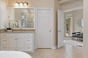 5 Tiburon Ct, The Hills, TX 78738 - Photo 13