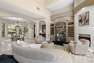 5 Tiburon Court, The Hills, TX 78738 - Photo 5