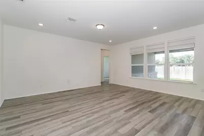 1621 Stinnett Drive, Leander, TX 78641 - Photo 5