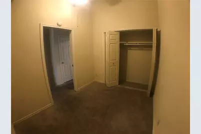 706 W 24th Street #209, Austin, TX 78705 - Photo 15