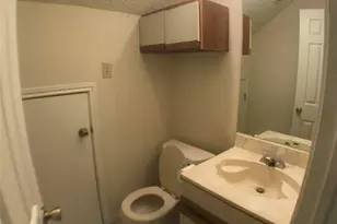 706 W 24th St, Austin, TX 78705 - Photo 11