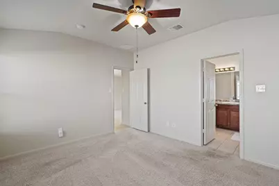 180 Eagle Drive, Luling, TX 78648 - Photo 13