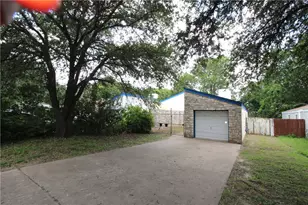 1002 King Albert St, Austin, TX 78745 - Photo 5