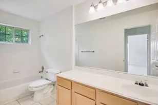 4028 Walnut Clay Dr, Austin, TX 78731 - Photo 19