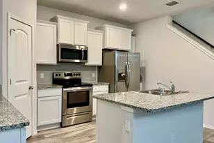 184 Beth Ann Loop, Taylor, TX 76574 - Photo 3