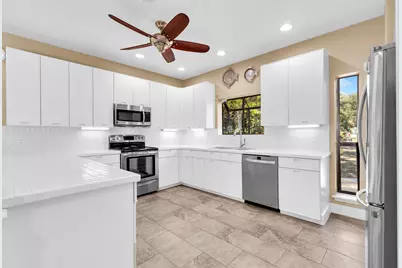 22012 Briarcliff Drive, Spicewood, TX 78669 - Photo 7