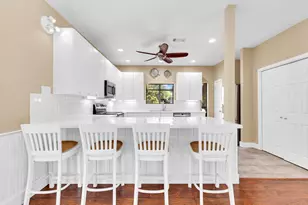 22012 Briarcliff Dr, Spicewood, TX 78669 - Photo 9