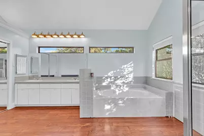 22012 Briarcliff Drive, Spicewood, TX 78669 - Photo 15