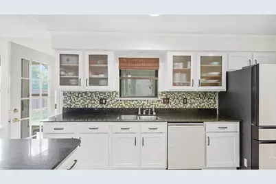 7201 Boniface Lane, Austin, TX 78729 - Photo 11