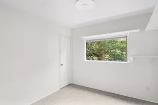 7201 Boniface Ln, Austin, TX 78729 - Photo 19