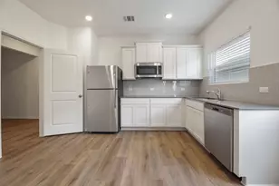 10713 Steinbeck Dr, Austin, TX 78747 - Photo 11