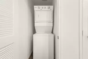 2038 Zephyr Lily, San Antonio, TX 78221 - Photo 9