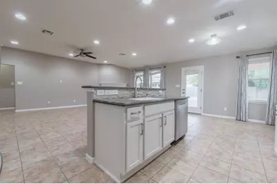 9408 Castle Pines Drive, Austin, TX 78717 - Photo 15