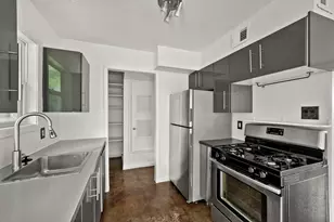 903 Aurora Cir, Austin, TX 78757 - Photo 9
