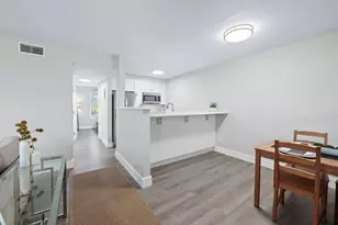 7801 Shoal Creek Blvd, Austin, TX 78757 - Photo 3