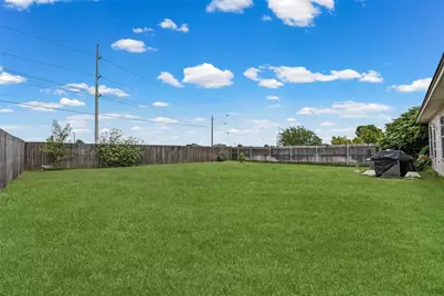 120 Holland Street, Hutto, TX 78634 - Photo 17