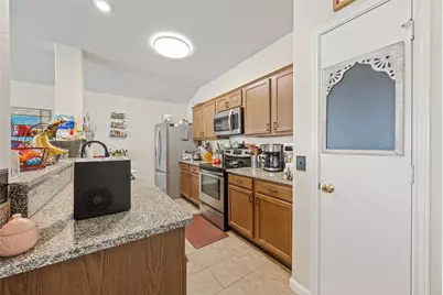 120 Holland Street, Hutto, TX 78634 - Photo 7