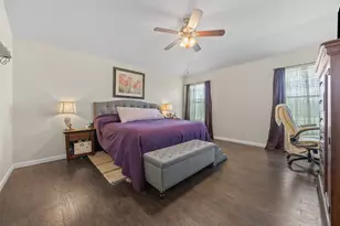 120 Holland St, Hutto, TX 78634 - Photo 13