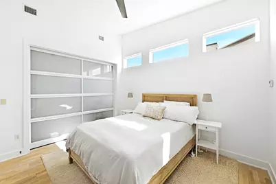 1704 E 13th Street #B, Austin, TX 78702 - Photo 25