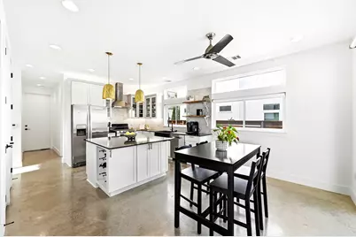 1704 E 13th Street #B, Austin, TX 78702 - Photo 11