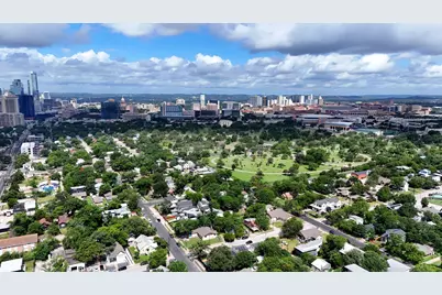 1704 E 13th Street #B, Austin, TX 78702 - Photo 5
