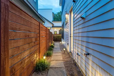 1704 E 13th Street #B, Austin, TX 78702 - Photo 39