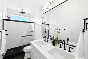 1704 E 13th St, Austin, TX 78702 - Photo 25