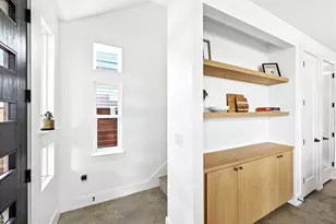 1704 E 13th St, Austin, TX 78702 - Photo 23