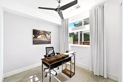 1704 E 13th Street #B, Austin, TX 78702 - Photo 17