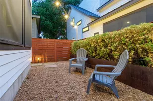 1704 E 13th St, Austin, TX 78702 - Photo 37