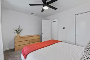 800 Huntingdon Pl, Austin, TX 78745 - Photo 13